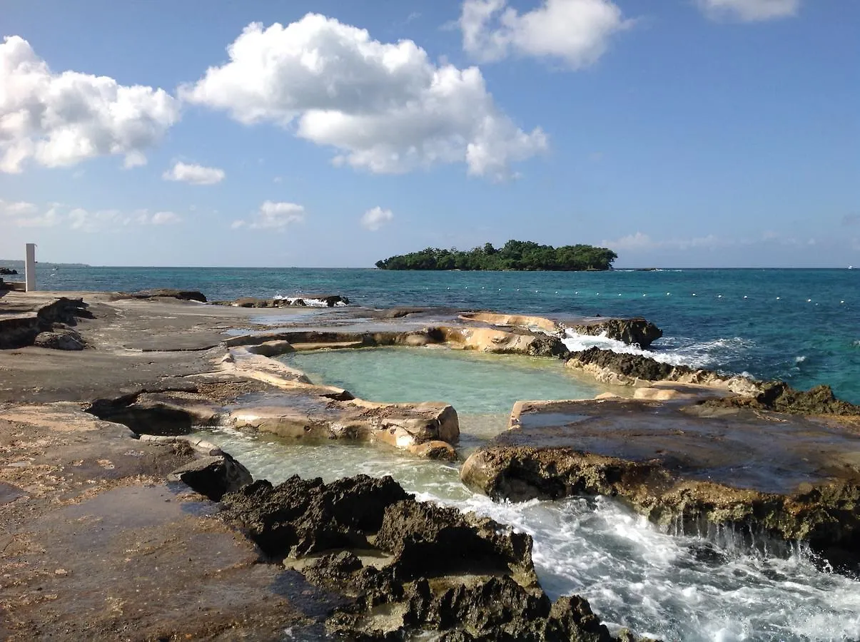 Point Village Studio Negril Üdülőpark