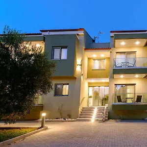 Estelle Family Luxury & Aparthotel Gerakini